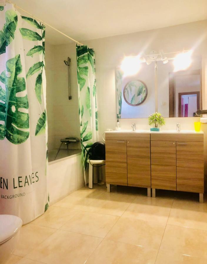 Gran Casa Con Terraza A 3 Min Playa Con Wifi - Rodeada De Servicios روكيتاس ذي مار المظهر الخارجي الصورة